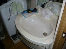 コンパクトに収まる洗面化粧台 INAXエスタ コンパクトに収まる洗面化粧台 INAXエスタ